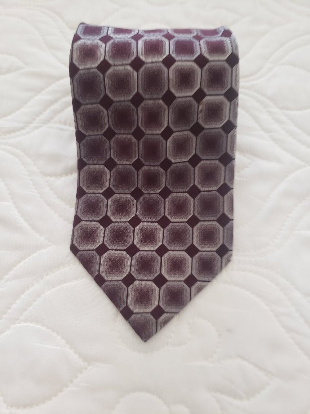 Neck tie